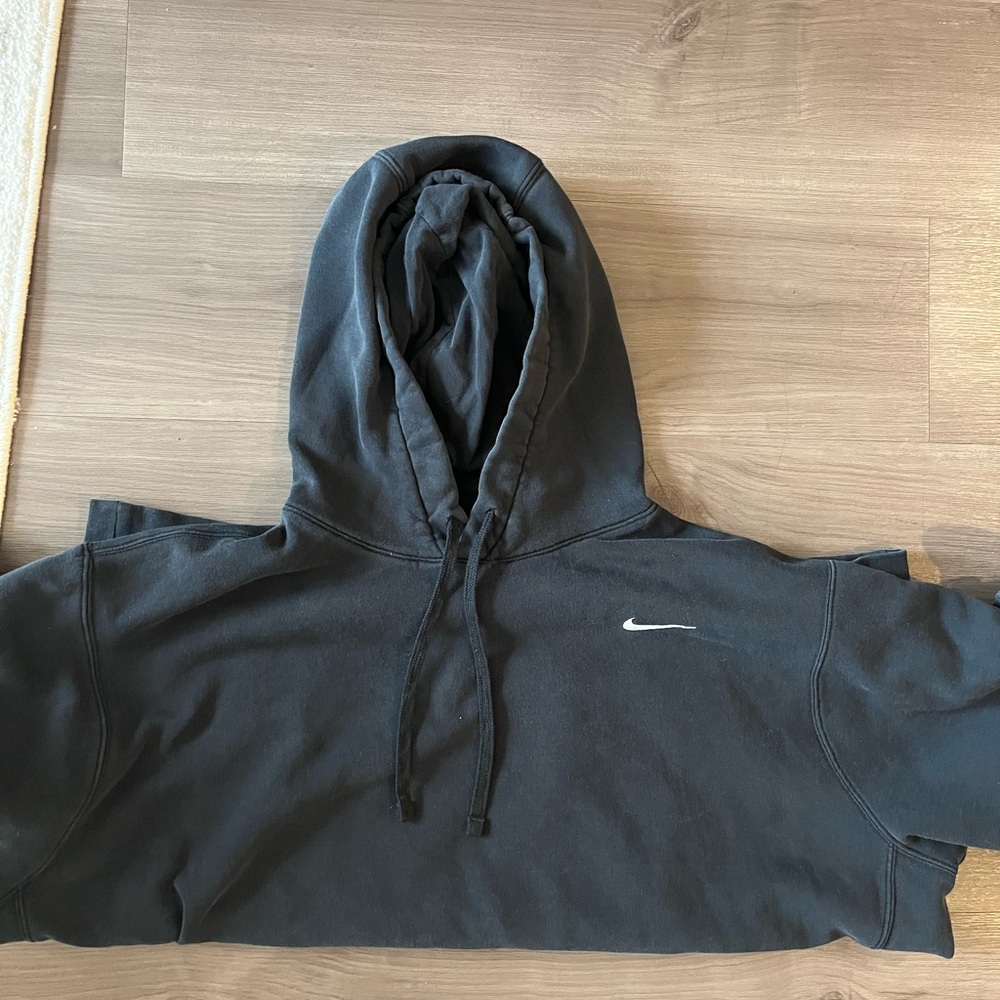 Black Nike hoodie